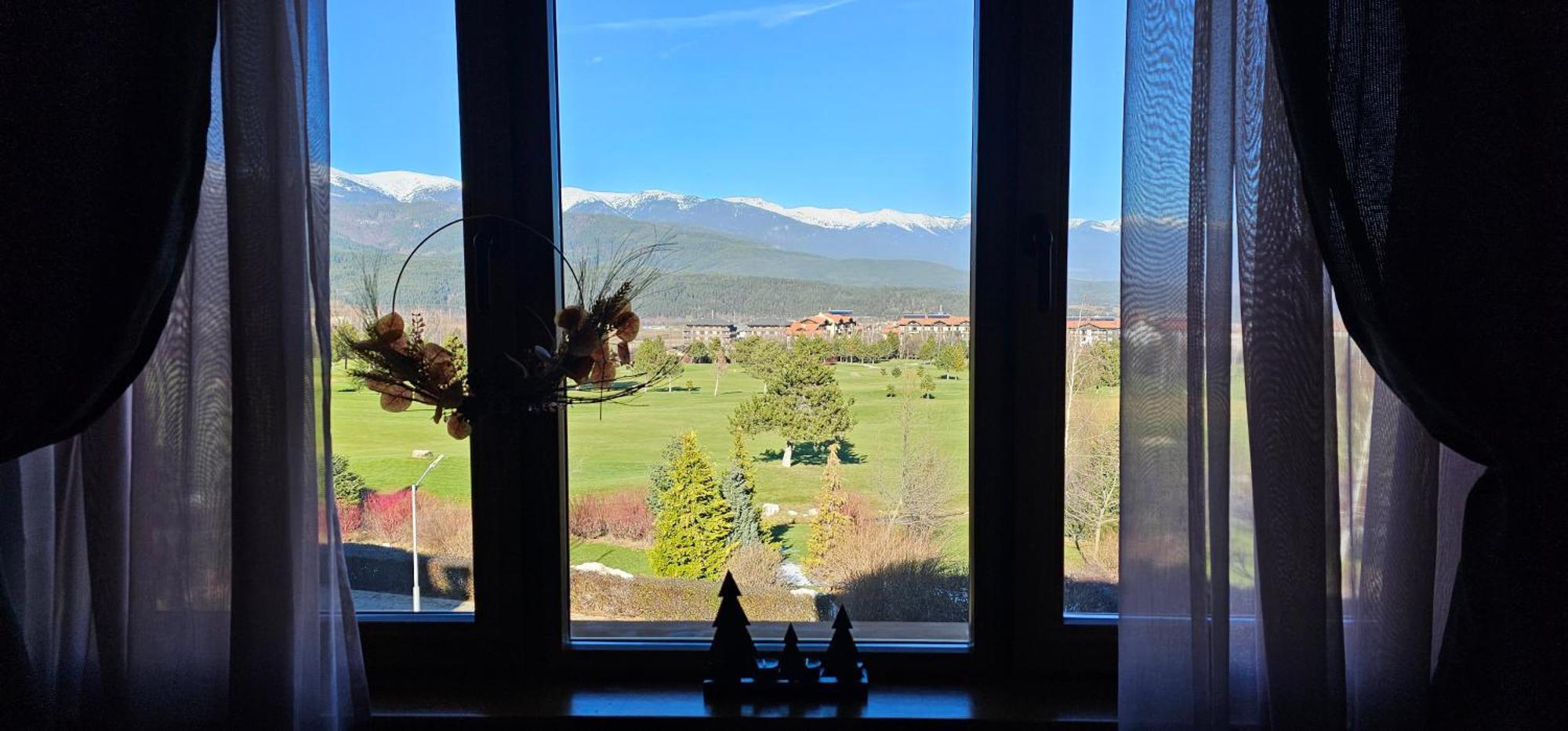 Green Peaks Suite In Pirin Golf & County Club Razlog Exterior photo
