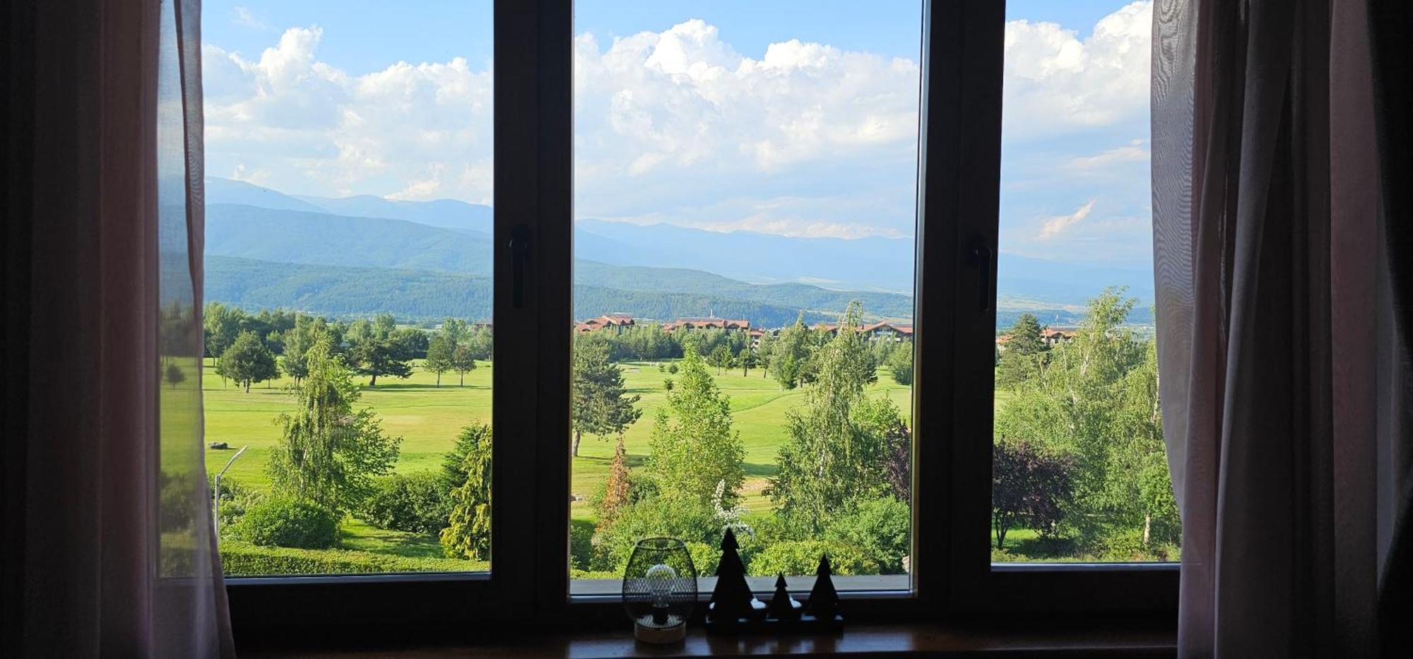 Green Peaks Suite In Pirin Golf & County Club Razlog Exterior photo